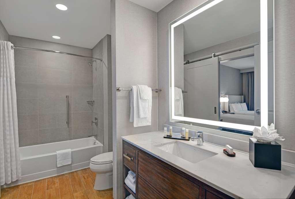 Embassy Suites By Hilton Charleston Harbor Mt. Pleasant Mount Pleasant Room photo