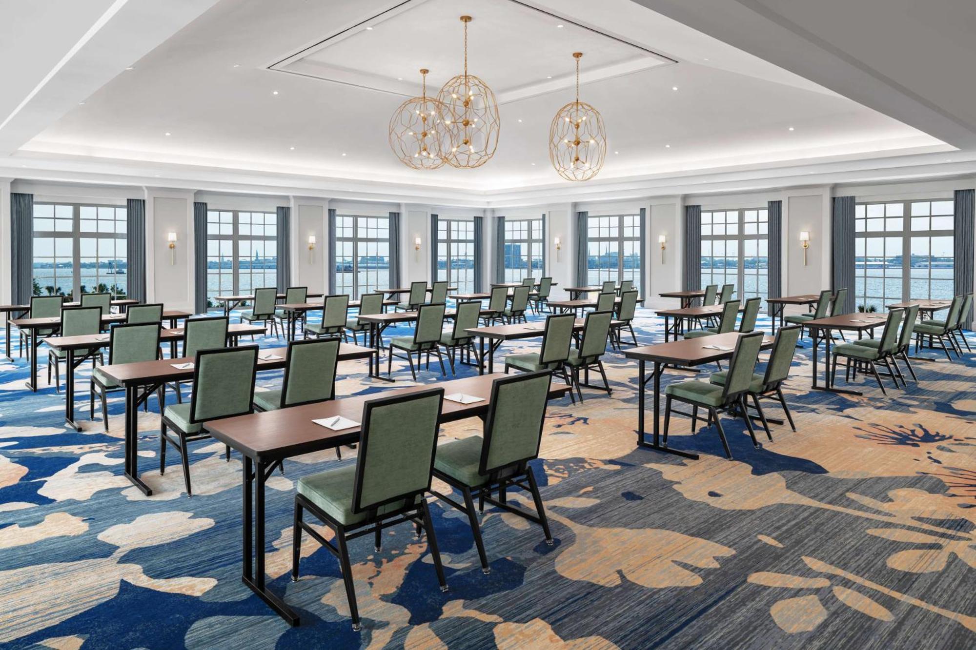 Embassy Suites By Hilton Charleston Harbor Mt. Pleasant Mount Pleasant Exterior photo